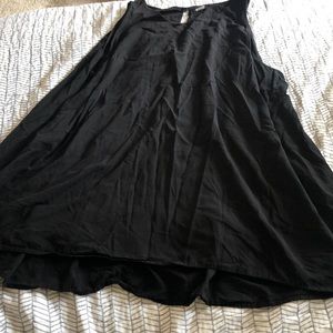 3x Old Navy tank top